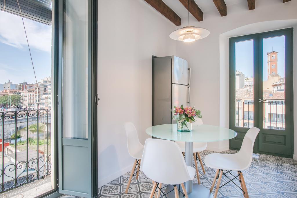 Апартаменты Flateli Rambla 5 3-2 Жирона Номер фото